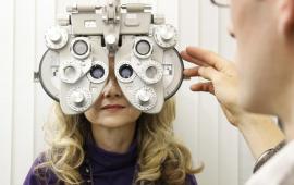 Optometrists Patient Phoropter